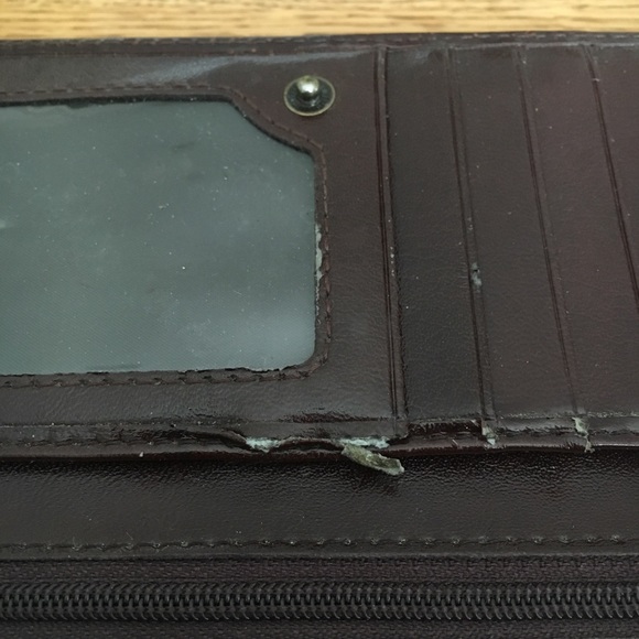 Ladies Leather Wallet - Picture 4 of 5